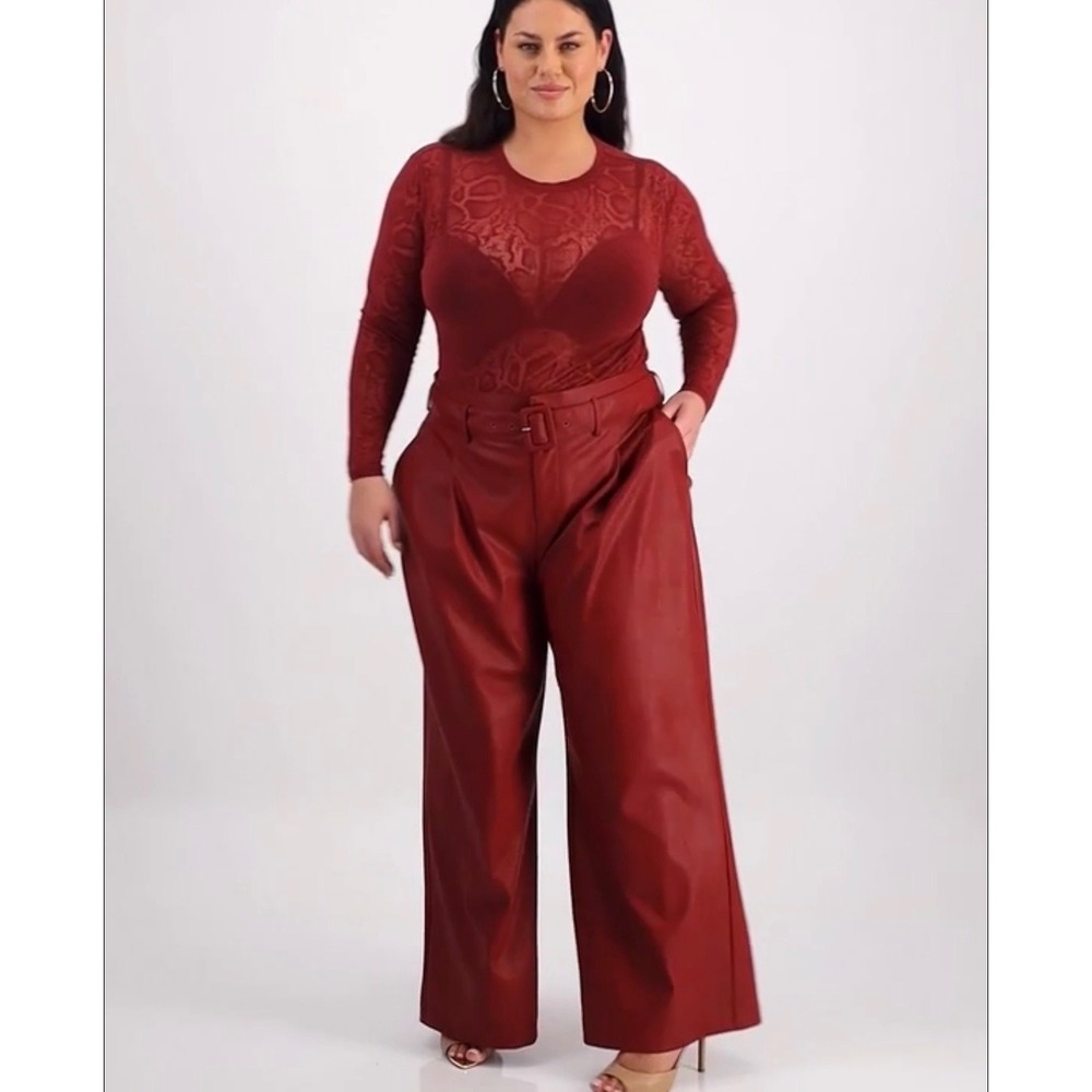 Nina Parkerβ Burgundy Red Faux Leather Wide Leg Belted Pants Size 22W NWT